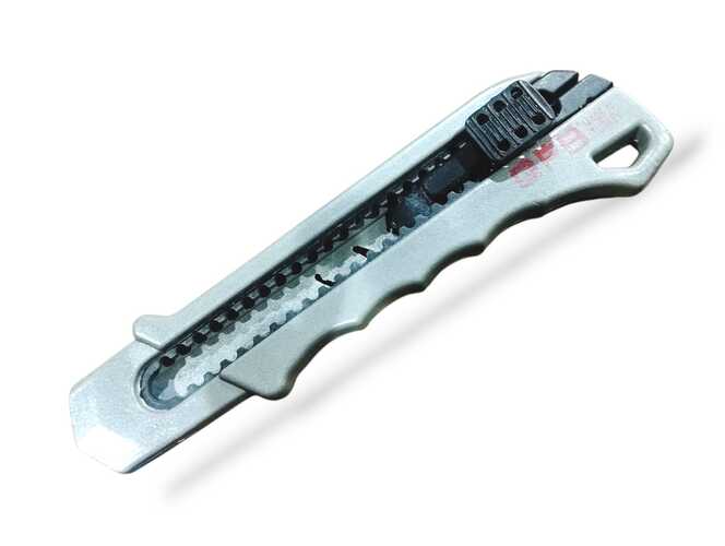 WhatsApp Image 2025-09-15 at 2.45.06 PM (2) كتر معدن - الصورة 1